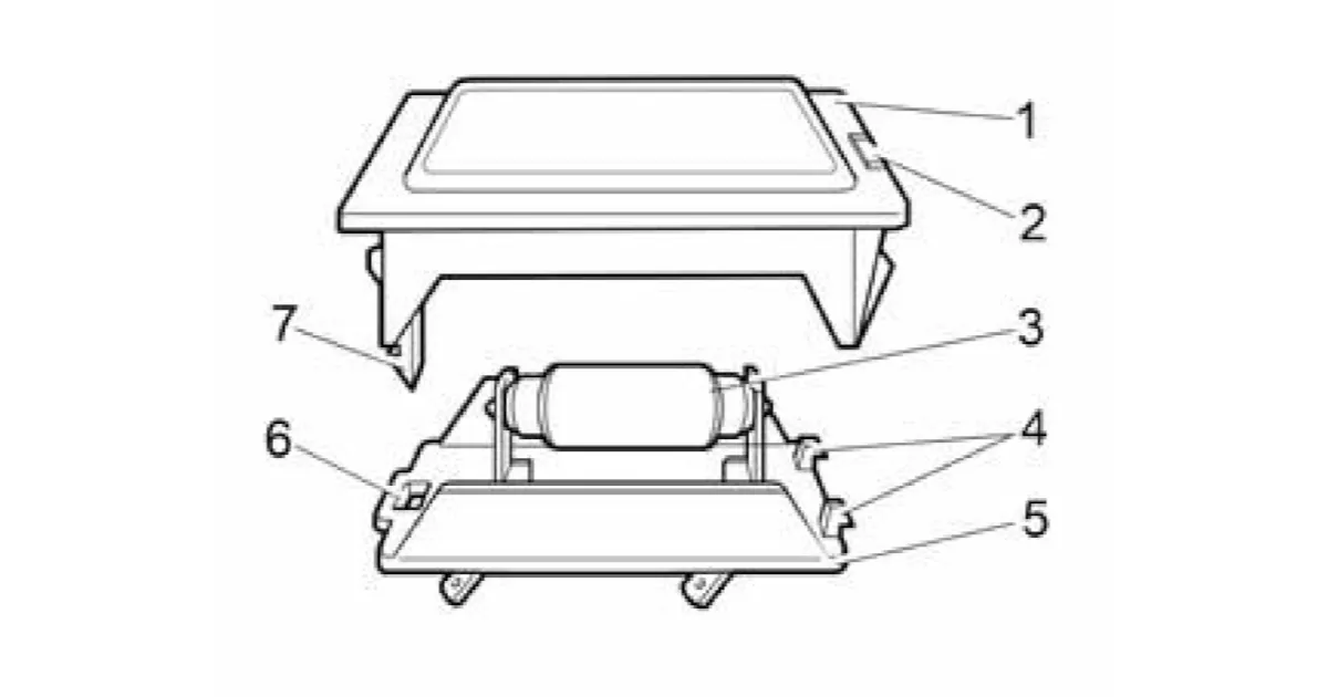 Замена лампы в плафоне освещения багажника или бокового вещевого ящика.